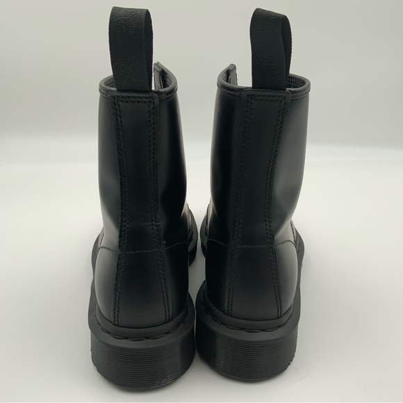 Dr, Marten’s USM/6 1460 Mono Smooth 8-Eyelet Black Leather Combat Boots. - Picture 5 of 10